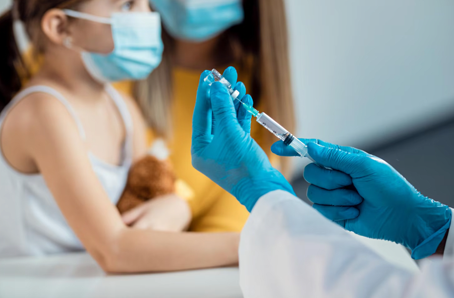 Первые шаги к защите: почему важно не откладывать вакцинацию малыша